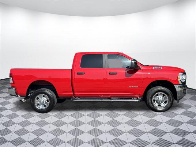 2024 RAM 2500 Big Horn Crew Cab 4x4 64 Box