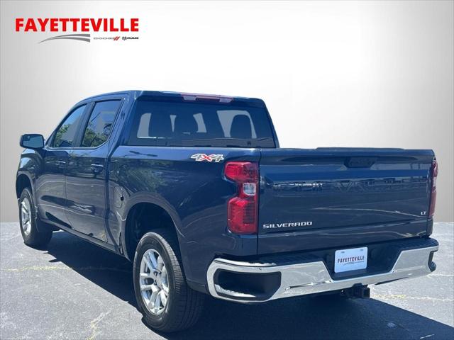 2022 Chevrolet Silverado 1500 4WD Crew Cab Short Bed LT with 2FL