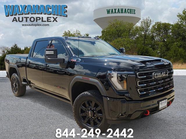 2025 GMC Sierra 2500HD 4WD Crew Cab Standard Bed AT4