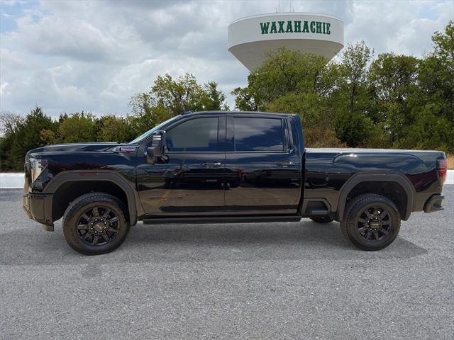 2025 GMC Sierra 2500HD 4WD Crew Cab Standard Bed AT4