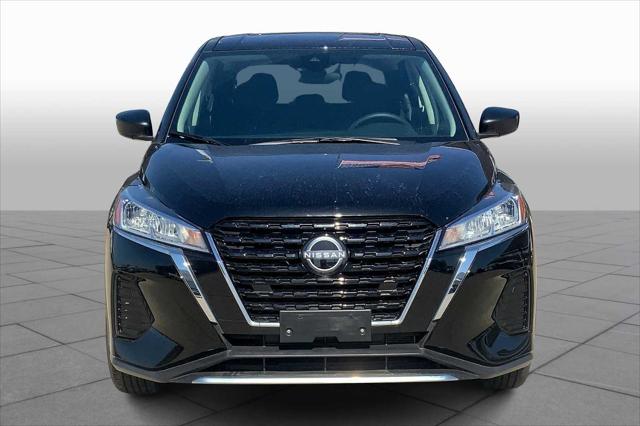 2024 Nissan Kicks S Xtronic CVT
