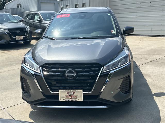 2024 Nissan Kicks S Xtronic CVT