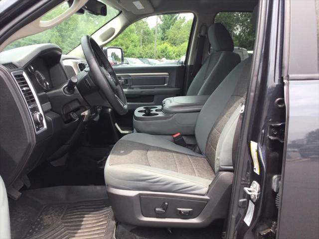 2017 RAM 2500 Big Horn Crew Cab 4x4 64 Box