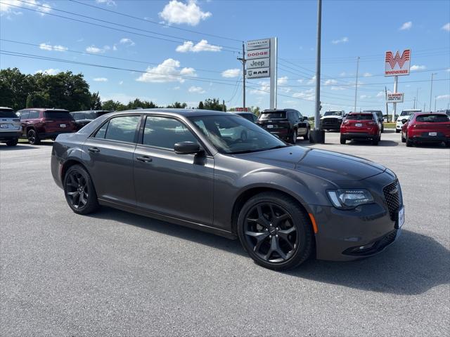 2022 Chrysler 300 S