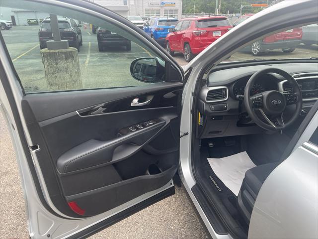 2017 Kia Sorento 2.4L LX