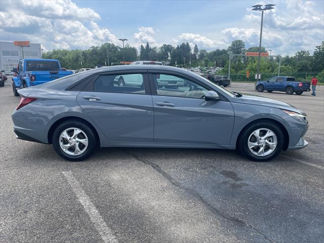 2021 Hyundai Elantra SE