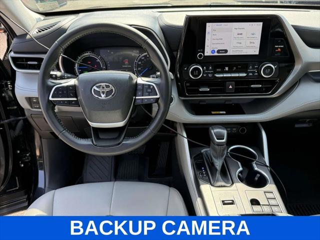 2023 Toyota Highlander Hybrid XLE