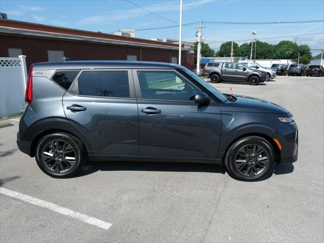 2022 Kia Soul EX