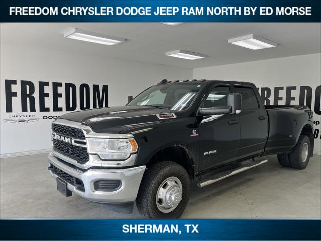 2022 RAM 3500 Tradesman Crew Cab 4x4 8 Box