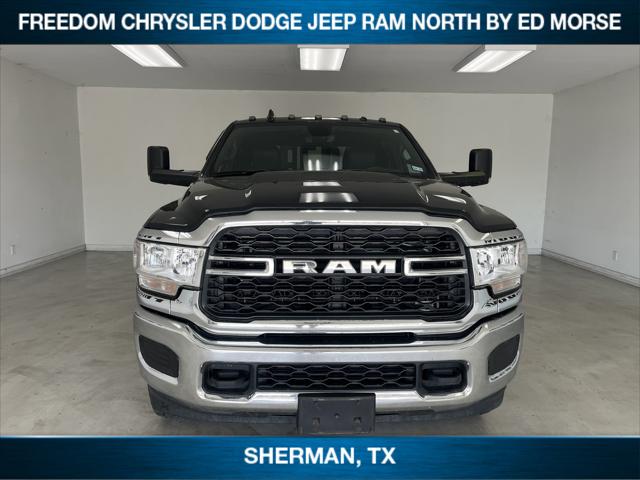 2022 RAM 3500 Tradesman Crew Cab 4x4 8 Box