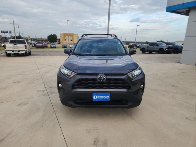 2020 Toyota RAV4 XLE