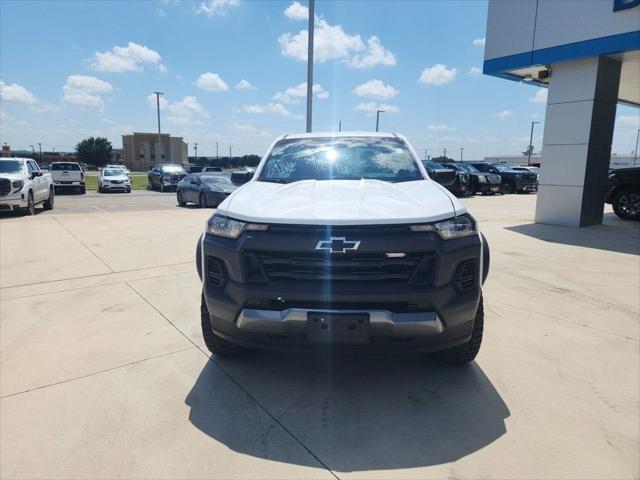 2023 Chevrolet Colorado 4WD Crew Cab Short Box Trail Boss