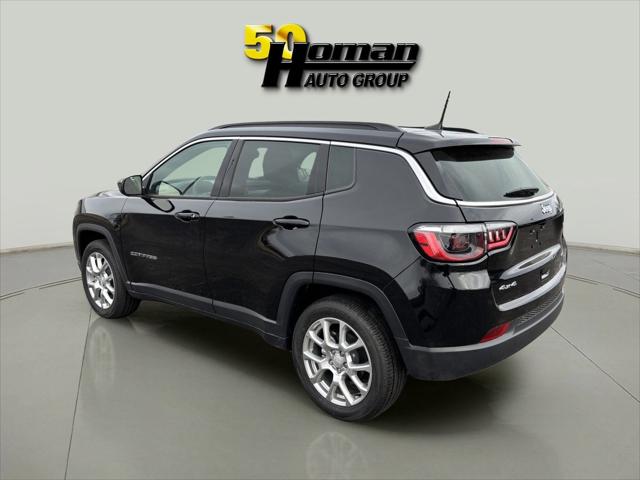 2024 Jeep Compass Latitude Lux FWD