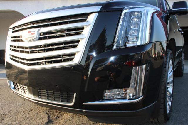 2016 Cadillac Escalade Platinum