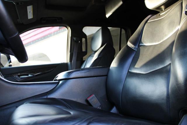 2016 Cadillac Escalade Platinum