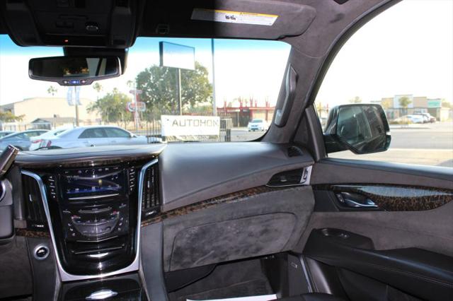 2016 Cadillac Escalade Platinum