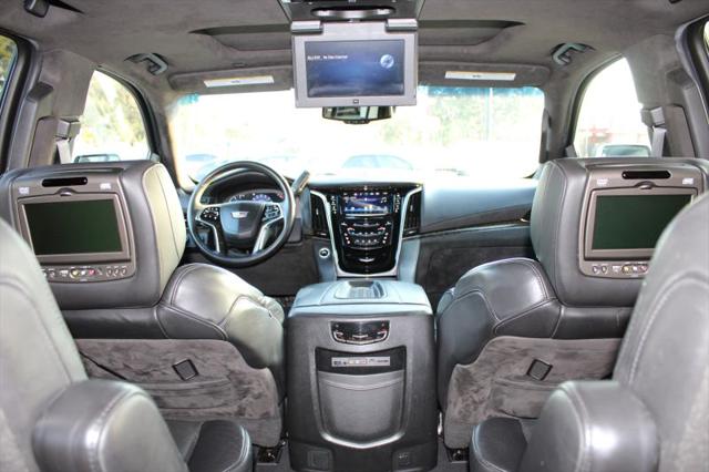 2016 Cadillac Escalade Platinum