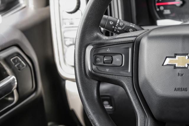2021 Chevrolet Silverado 1500 4WD Crew Cab Short Bed Custom