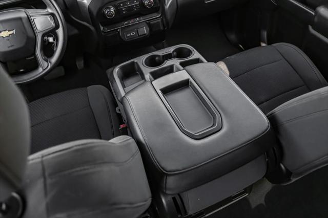 2021 Chevrolet Silverado 1500 4WD Crew Cab Short Bed Custom