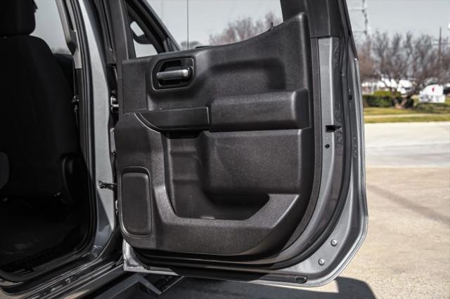 2021 Chevrolet Silverado 1500 4WD Crew Cab Short Bed Custom