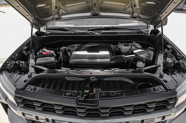 2021 Chevrolet Silverado 1500 4WD Crew Cab Short Bed Custom