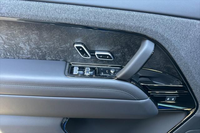2025 Land Rover Range Rover Sport P530 Autobiography