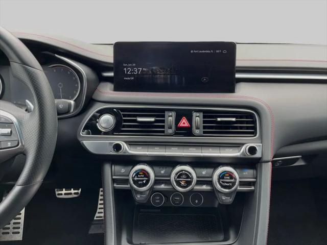 2023 Genesis G70 2.0T RWD