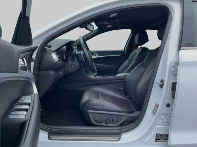 2023 Genesis G70 2.0T RWD