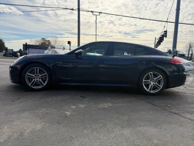 2015 Porsche Panamera 4