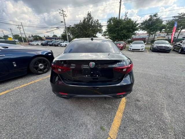 2017 Alfa Romeo Giulia RWD