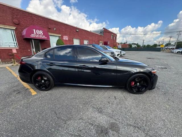 2017 Alfa Romeo Giulia RWD