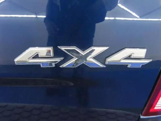 2021 Ram 1500 SLT Crew Cab 4x4 5'7" Box