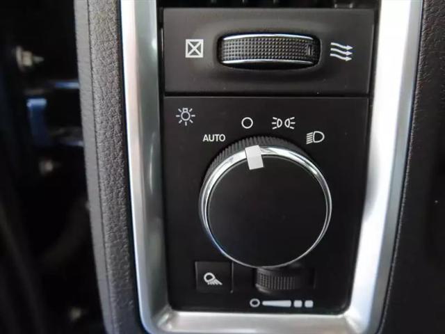 2021 Ram 1500 SLT Crew Cab 4x4 5'7" Box