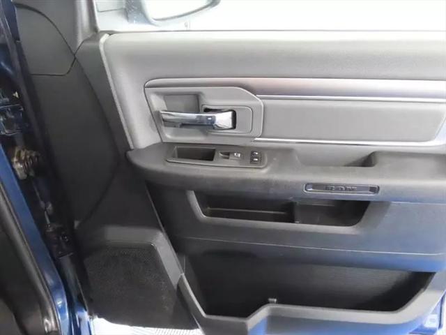 2021 Ram 1500 SLT Crew Cab 4x4 5'7" Box