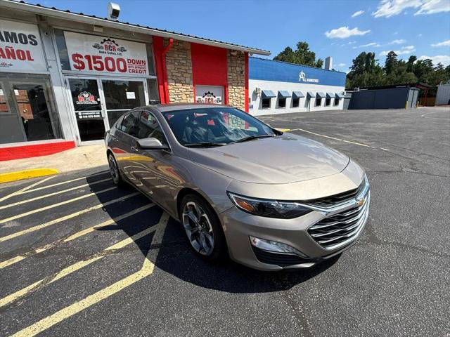 2022 Chevrolet Malibu FWD LT