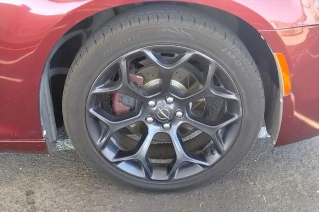 2019 Chrysler 300 300S