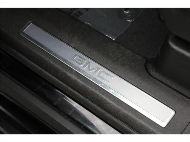 2021 GMC Yukon 4WD SLT