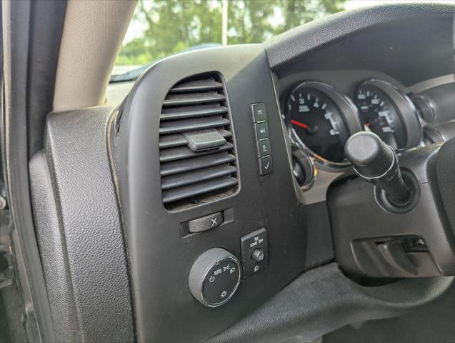 Used 2013 Chevrolet Silverado 2500HD For Sale in Jackson, MI