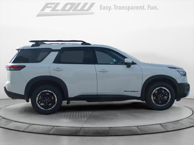 2025 Nissan Pathfinder SV 4WD