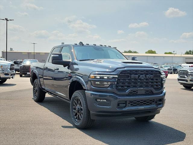 2025 RAM Ram 2500 RAM 2500 LIMITED CREW CAB 4X4 64 BOX