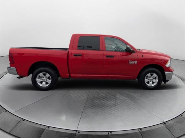 2023 RAM 1500 Classic SLT Crew Cab 4x4 57 Box