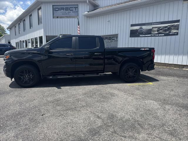 2025 Chevrolet Silverado 1500 4WD Crew Cab Standard Bed Custom