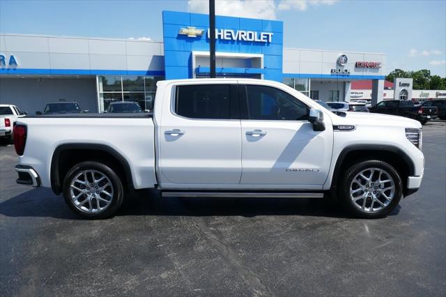 2023 GMC Sierra 1500 4WD Crew Cab Short Box Denali