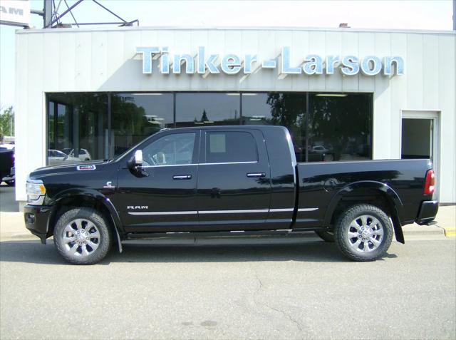 2019 RAM 3500 Limited Mega Cab 4x4 64 Box 2019 RAM 3500 Limited Mega Cab 4x4 64 Box