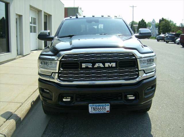 2019 RAM 3500 Limited Mega Cab 4x4 64 Box 2019 RAM 3500 Limited Mega Cab 4x4 64 Box