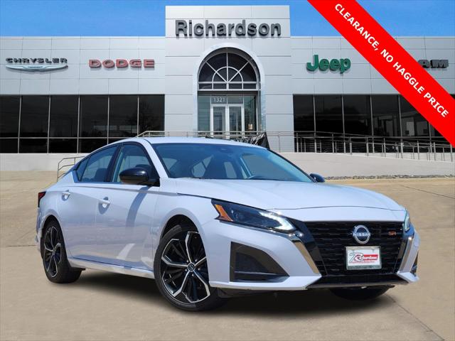 2023 Nissan Altima SR FWD