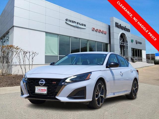 2023 Nissan Altima SR FWD