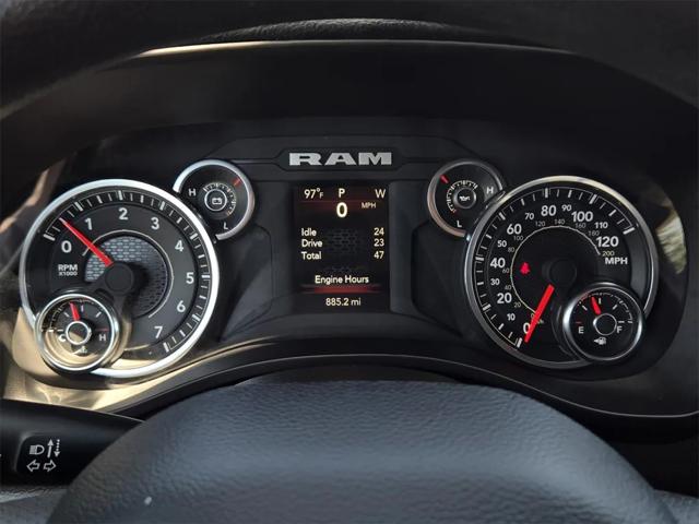 2024 RAM 1500 Tradesman Crew Cab 4x2 64 Box
