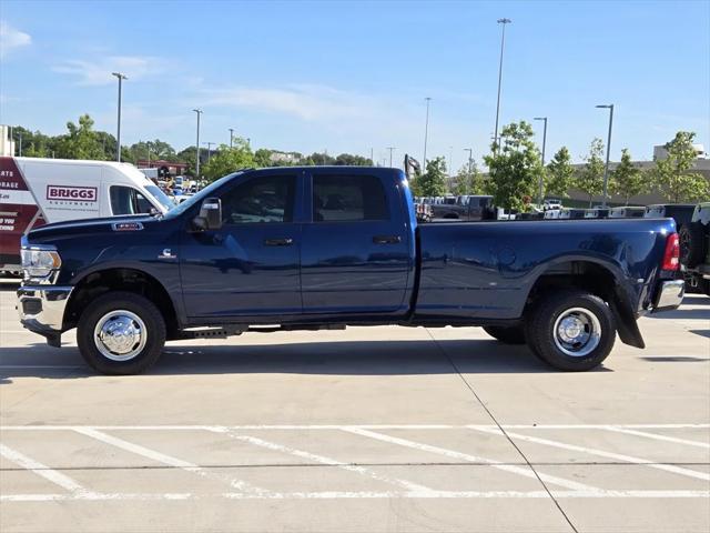 2024 RAM 3500 Tradesman Crew Cab 4x4 8 Box