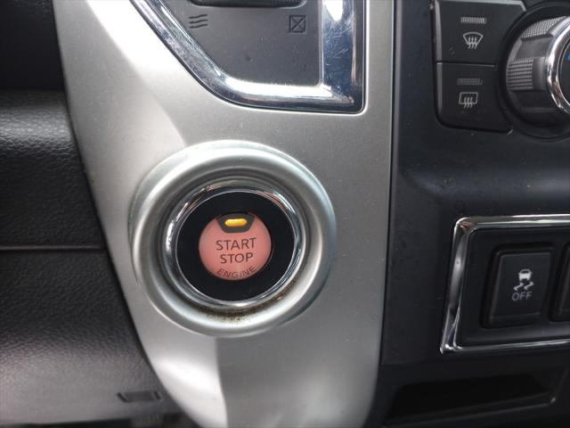 2021 Nissan Titan Crew Cab SV 4x2